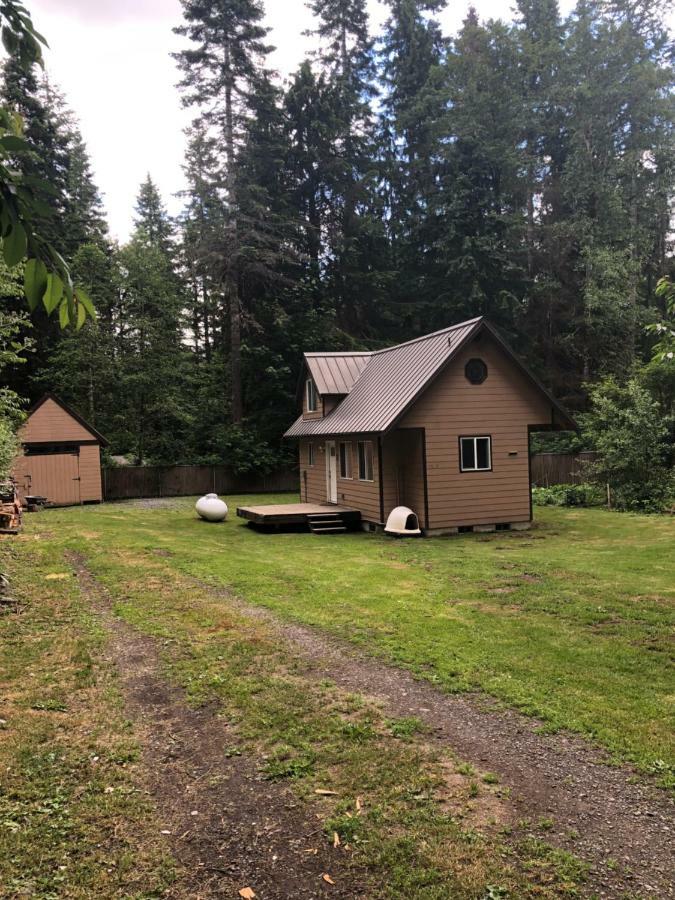 Blackberry Bunkhouse Ashford Exteriör bild